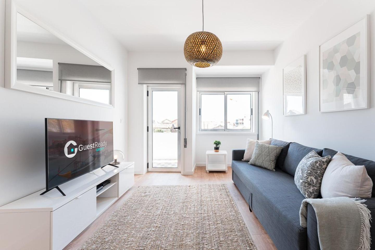 Guestready - City Retreat With A Balcony Porto Luaran gambar